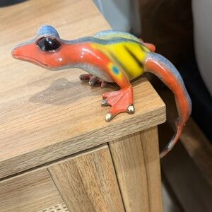 Bronze Frog By the Frogman Tim Cotterill